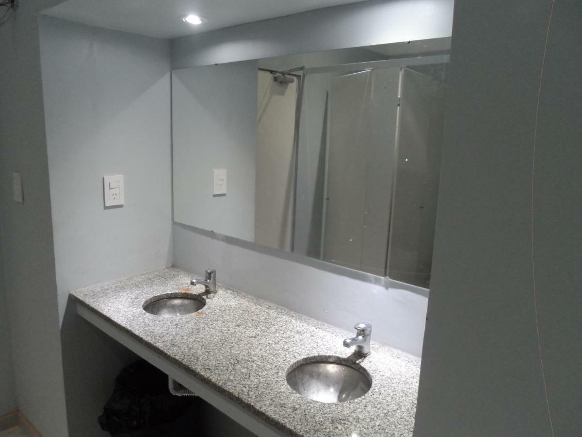 Ey Mochila Hostel La Plata Ngoại thất bức ảnh